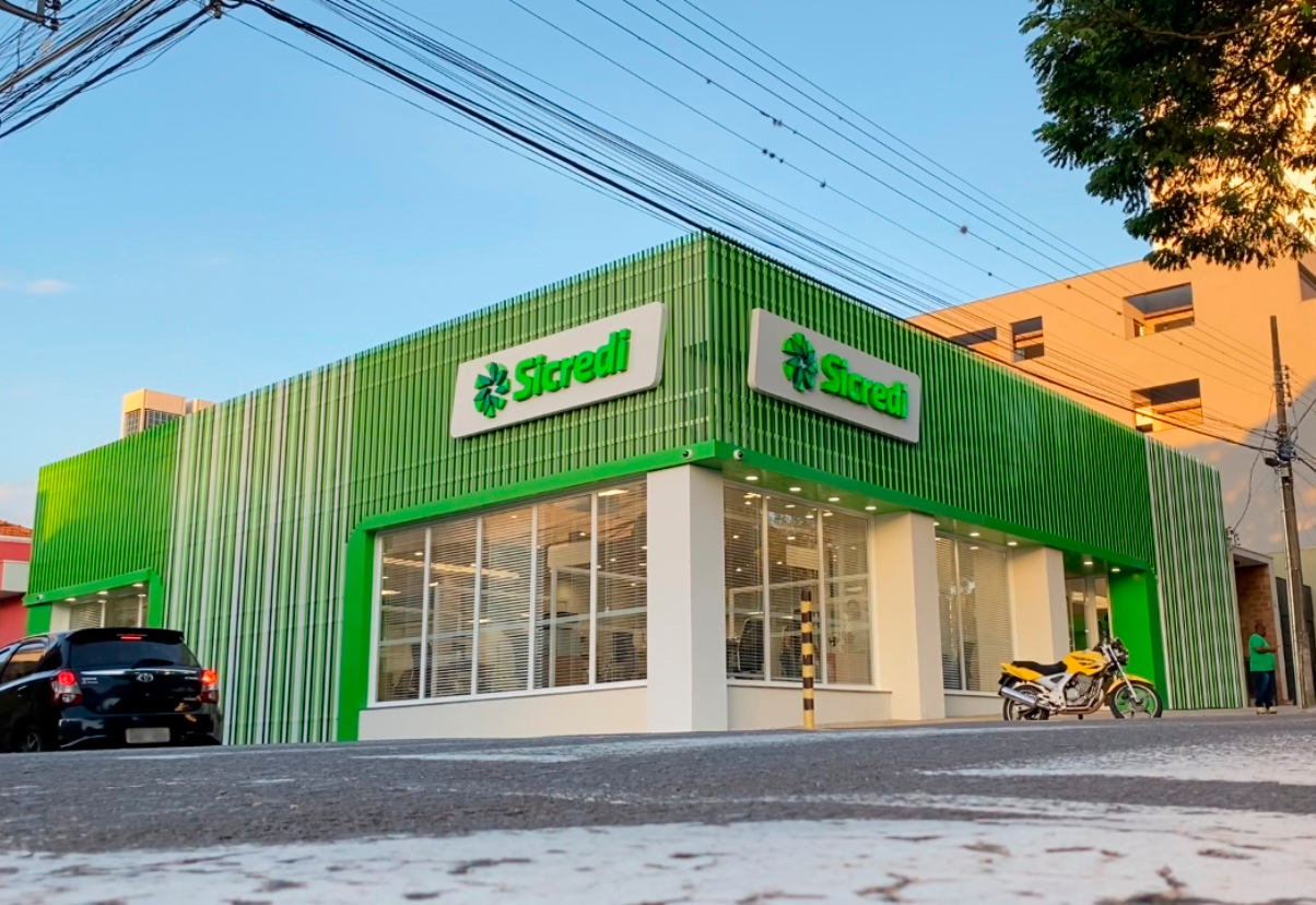Sicredi inaugura nova estrutura em São Sebastião do Paraíso/MG