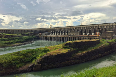 CERILUZ:ASSOCIADOS RECEBEM DESCONTOS NAS FATURAS REFERENTES AO REPASSE DO BÔNUS ITAIPU