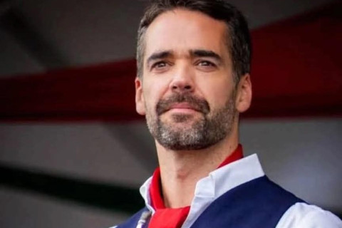 Eduardo Leite anuncia pré-candidatura à Presidência em 2026