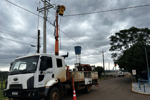 CERILUZ REALIZA MELHORIAS NA INFRAESTRUTURA ELÉTRICA EM ESCOLAS DE BOZANO E CORONEL BARROS