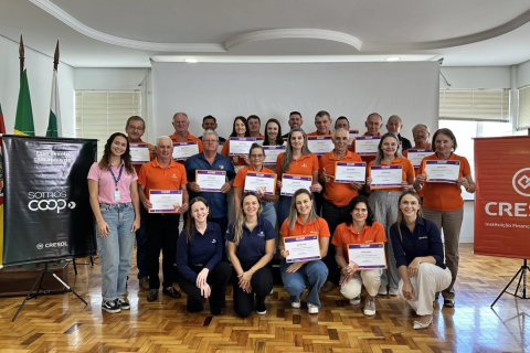 Cresol Raiz conclui formação para 40 associados com foco no cooperativismo