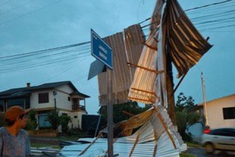 Chega a 34 número de municípios afetados pelos temporais no RS