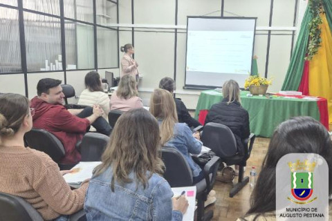 Coordenadora municipal assume papel estratégico como Formadora Regional do Alfabetiza Tchê