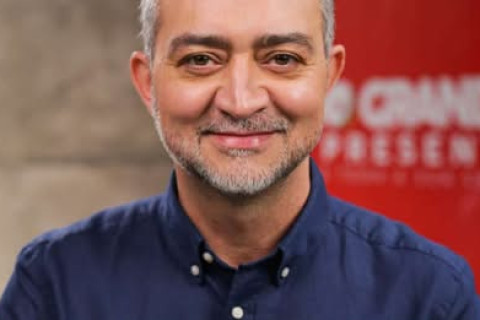 Edegar Pretto abre mão de disputa ao governo e declara apoio a Juliana Brizola no RS