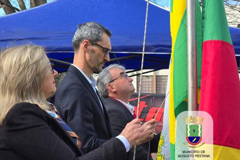 Desfile Cívico celebra os 203 anos da Independência em Augusto Pestana
