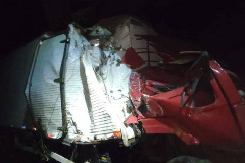 Acidente deixa vítima fatal na BR 285 entre Lagoa Vermelha e Caseiros e trânsito está interrompido