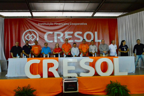 Cresol Raiz reúne mais de mil pessoas em Assembleia Geral e define próximos passos da cooperativa